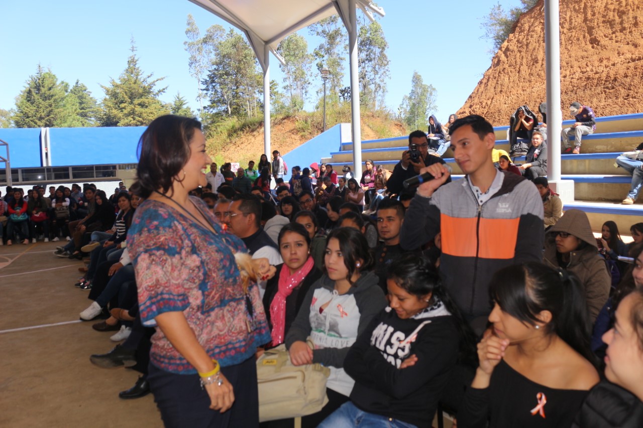 Convocan a estudiantes a prevenir la violencia y a preservar los derechos humanos