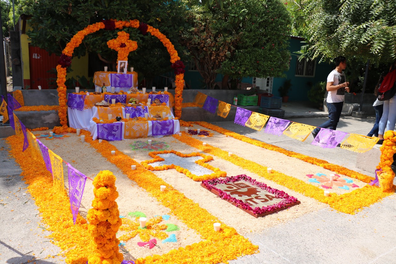 Inician festividades por el Día de Muertos