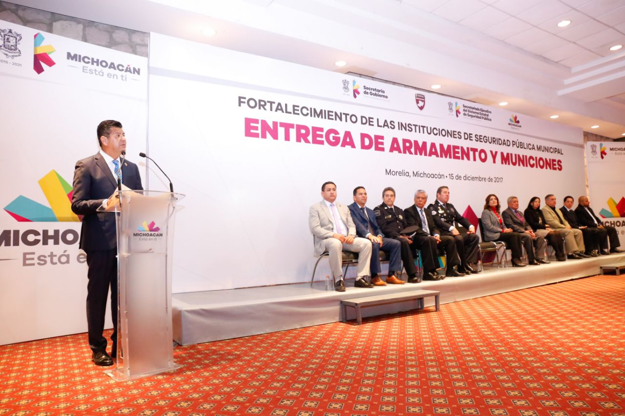 Con entrega de armamento y municiones, Gobierno de Michoacán fortalece instituciones de seguridad