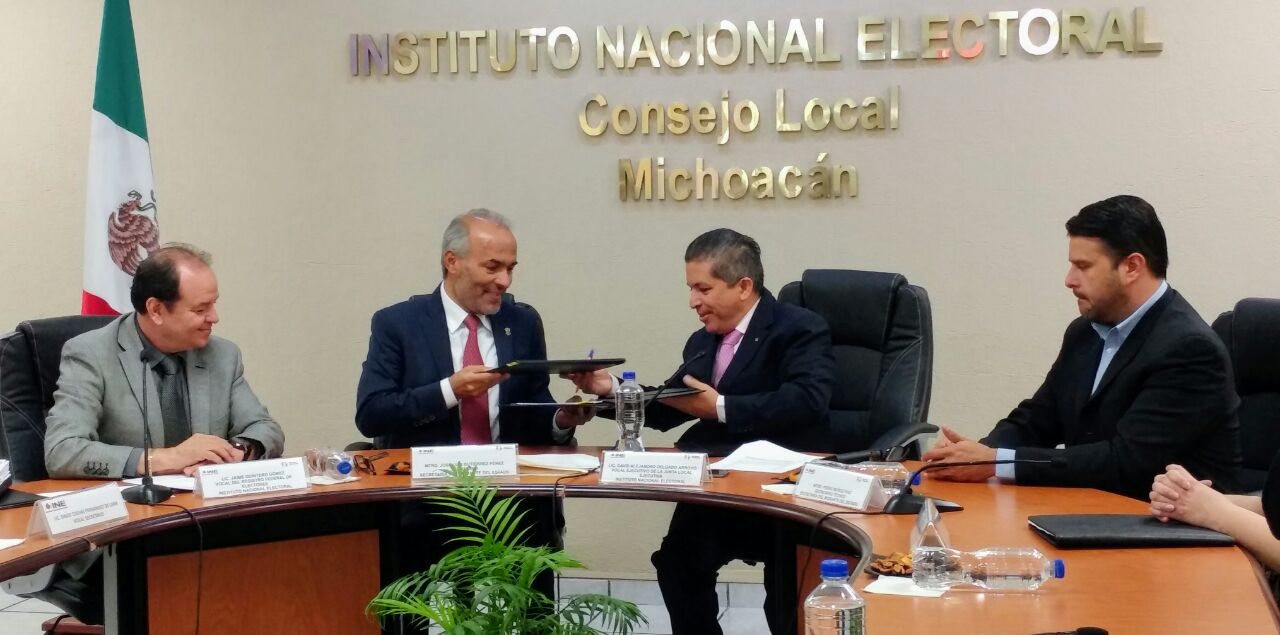 Signan INE y Semigrante convenio para promoción del voto de Michoacanos en el extranjero