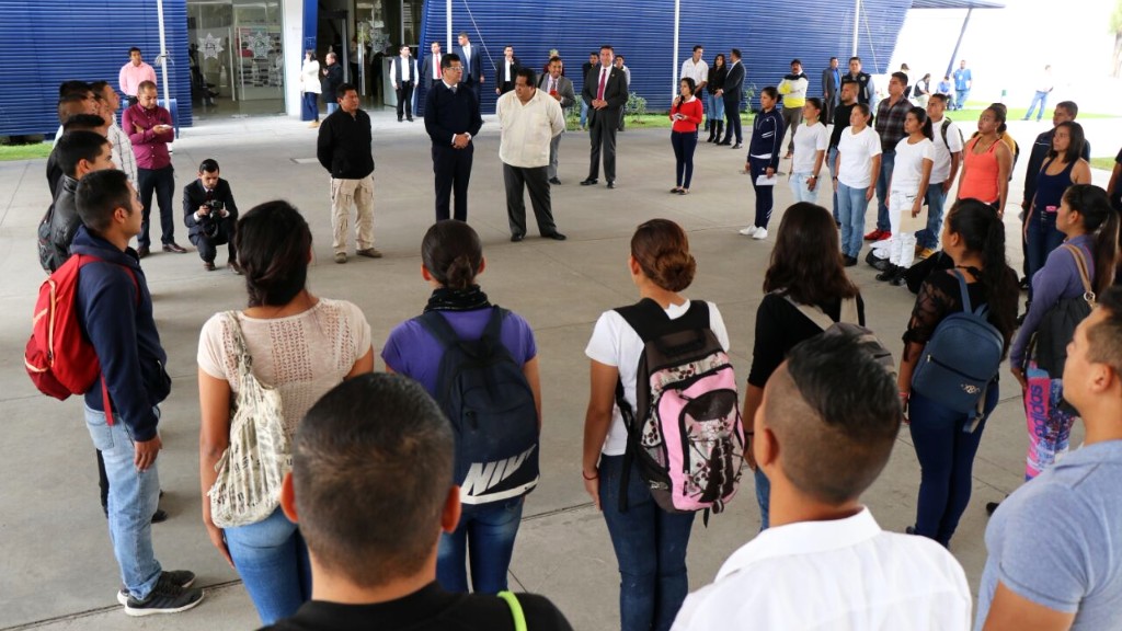 Reconoce SSP a cadetes con mejores promedios del IEESSPP