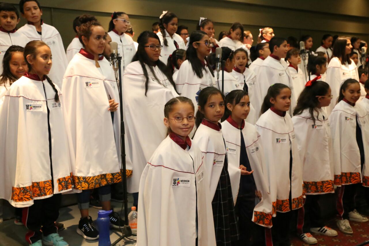 Presentan resultados del Coro Monumental y Orquesta Sinfónica para la Paz