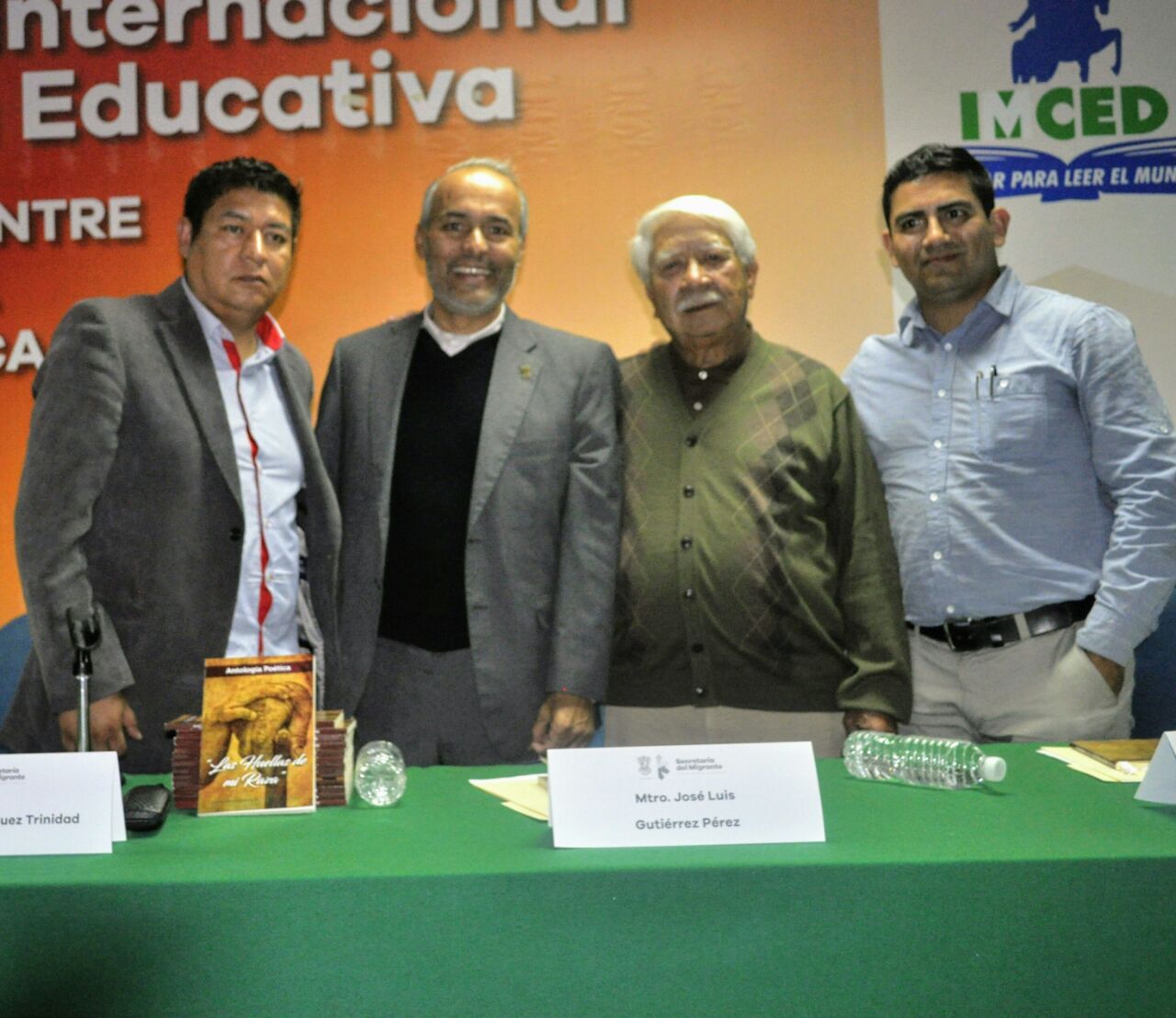 Presenta Semigrante el libro “Las huellas de mi raza”