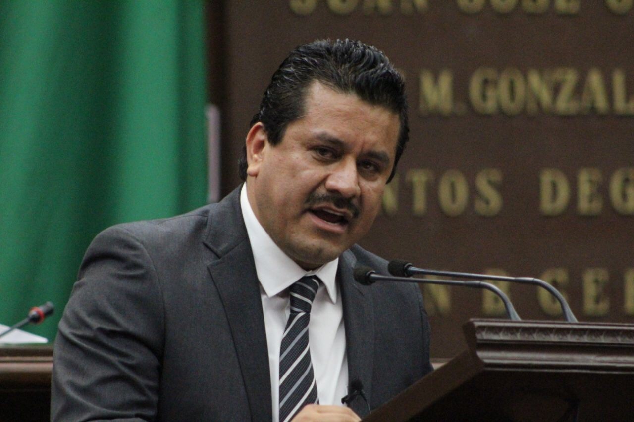 Necesario mejorar las condiciones de los trabajadores de salud