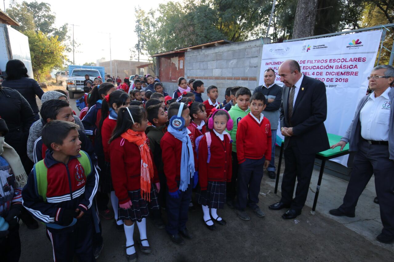 Supervisa SEE horario de invierno e implementación de filtros escolares