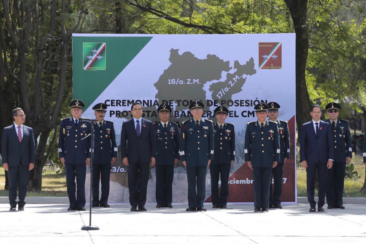 Atestigua Gobernador toma de posesión del nuevo comandante de la XII Región Militar