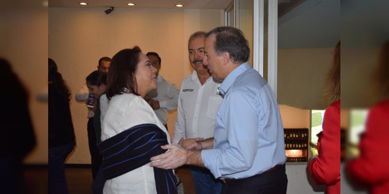 «Las priístas de Michoacán vamos con todo; estamos con José Antonio Meade»: Rocío Pineda Gochi.