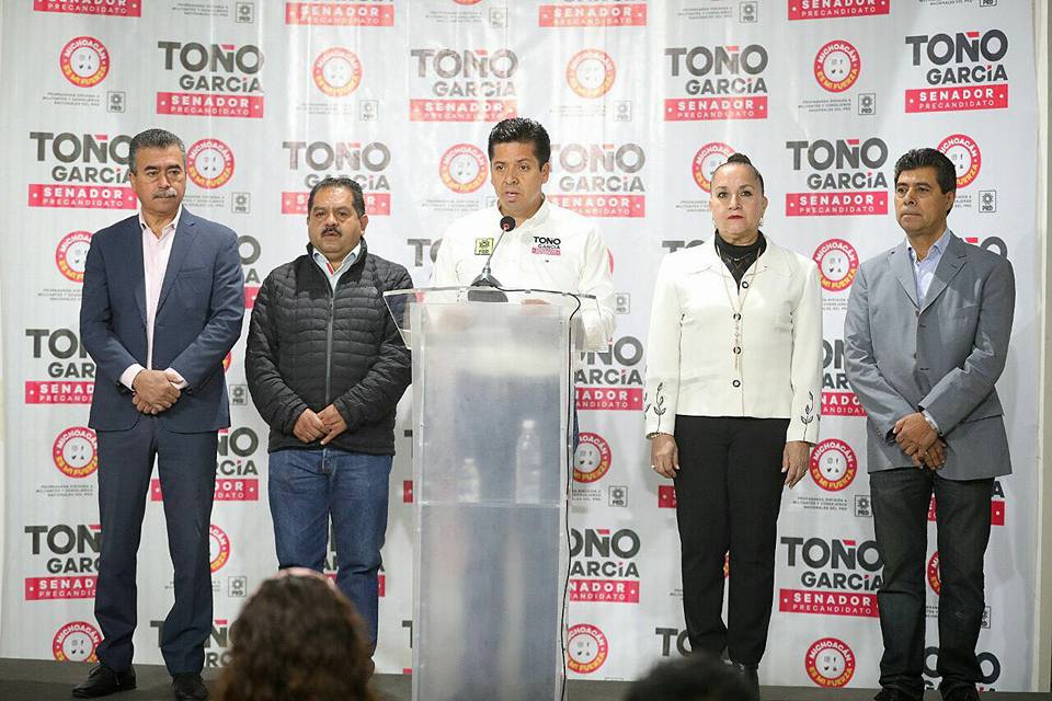 Con magno evento, cerrará precampaña Toño García
