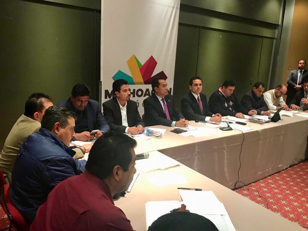 Dialoga Gobierno con CNTE; derecho a la educación, por encima de todo: Silvano Aureoles