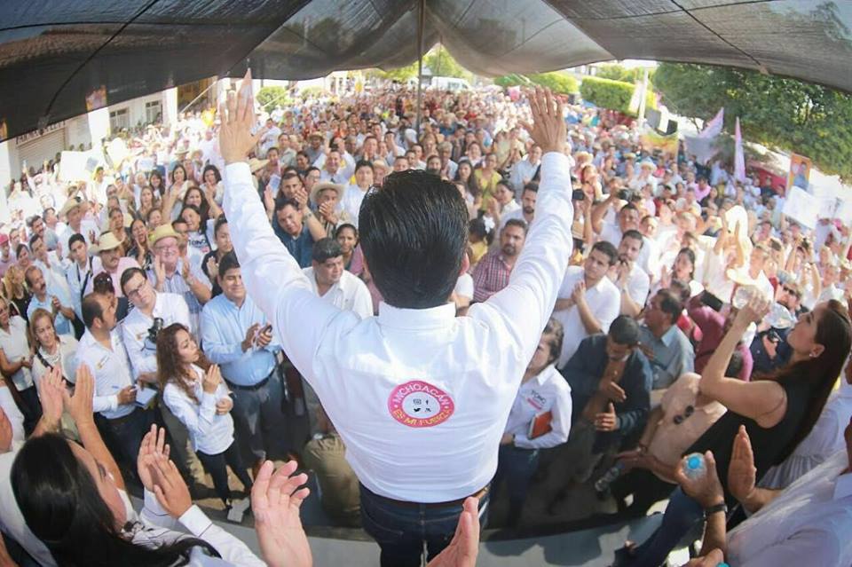 Perredistas de Tierra Caliente dan respaldo a Antonio García Conejo