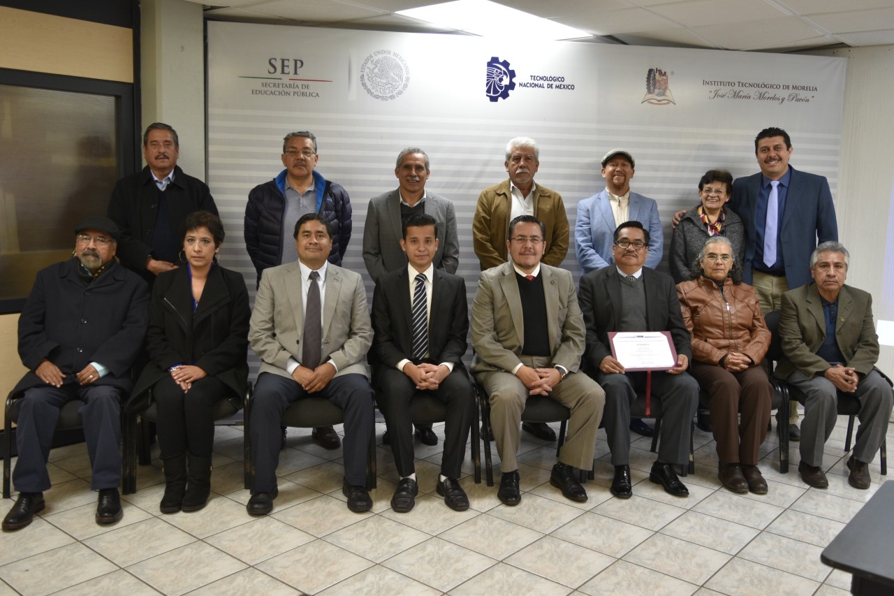 ENTREGAN CONSTANCIAS DE ACREDITACIÓN A CARRERAS DEL ITM
