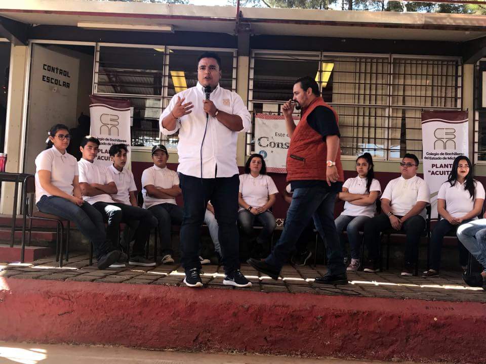 Cobaem difunde y promueve valores en jóvenes de Michoacán