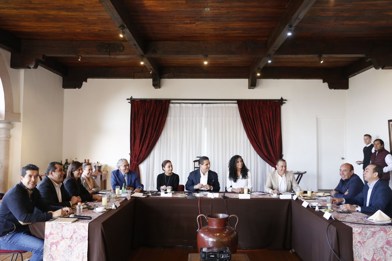 Continúa Gobernador revisión de acciones estratégicas