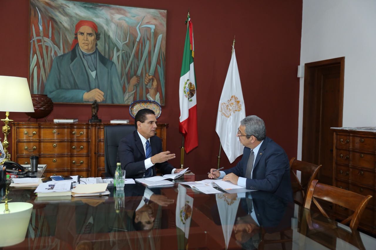 Revisa Gobernador proyectos a largo plazo en Michoacán