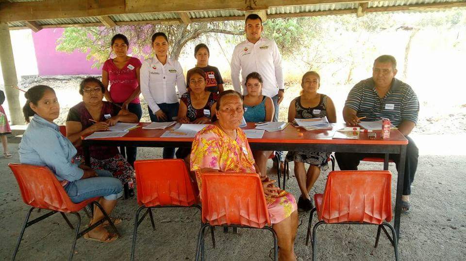 Gobierno y DIF de Buenavista promueven proyectos productivos