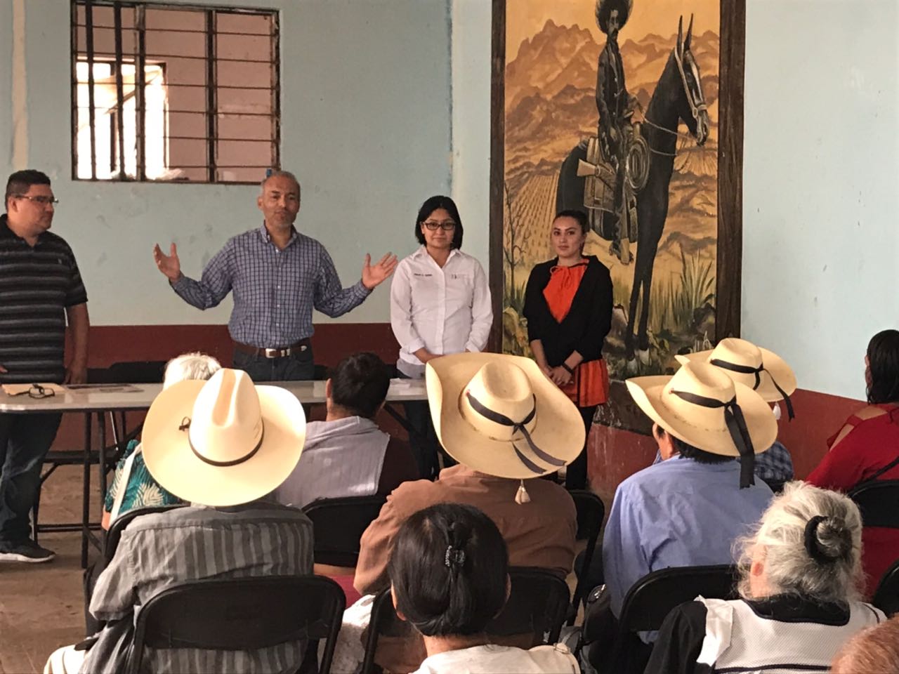 Adultos y adultas mayores de Tzitzio inaugurarán ruta de Palomas Mensajeras a Florida