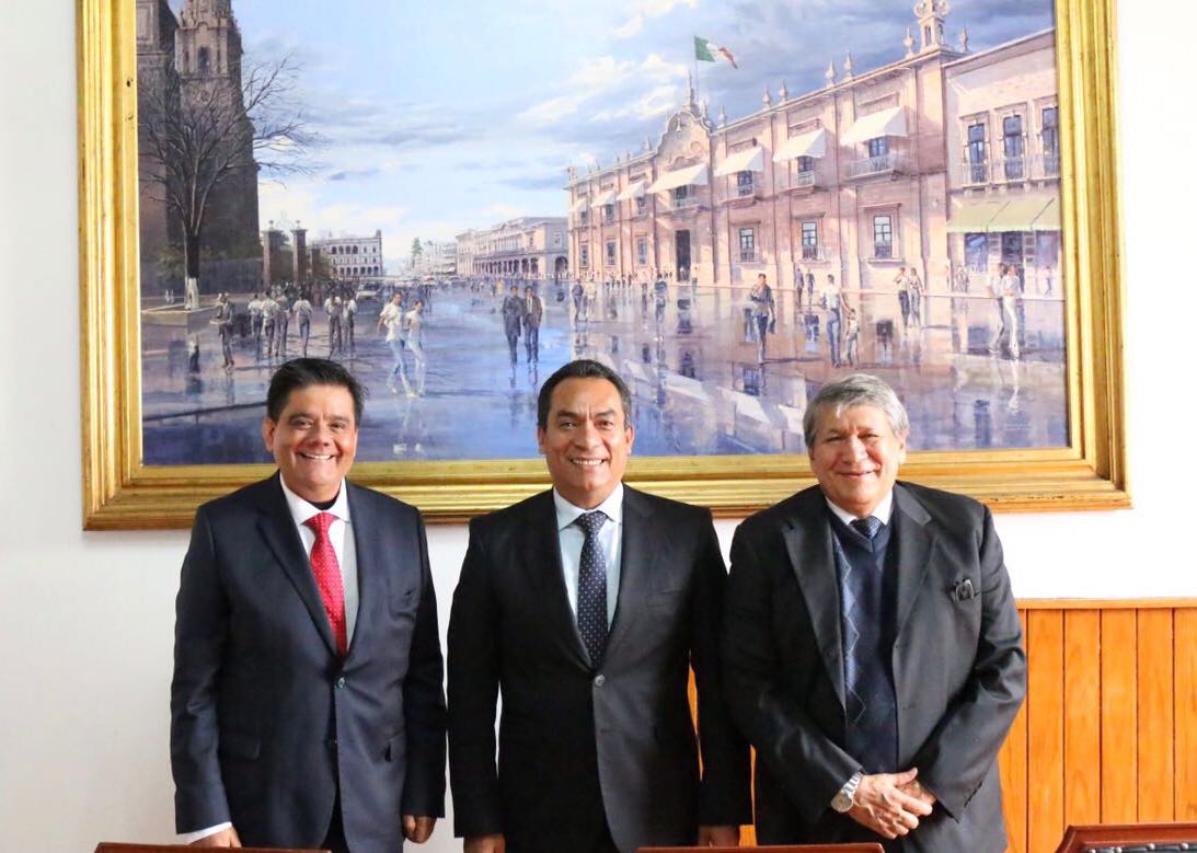 Recibe Adrián López a nuevo delegado de Segob en Michoacán