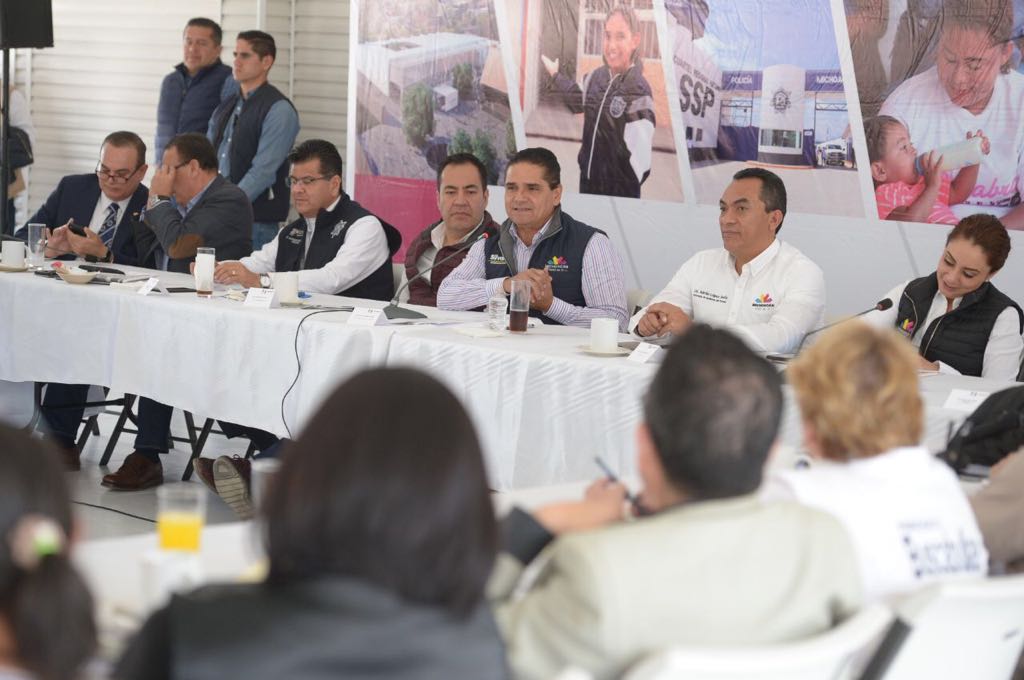 Reingeniería y orden administrativo para dar certeza al estado: Silvano Aureoles