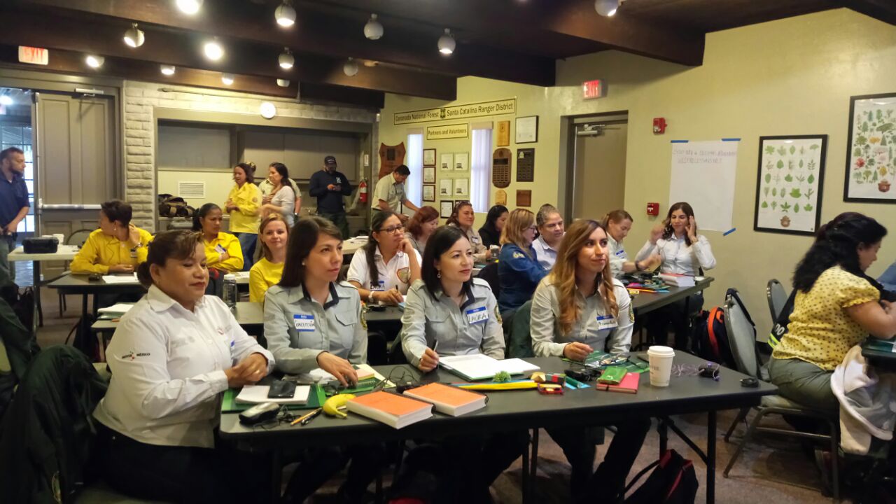 Participan doce mexicanas en segundo encuentro internacional sobre manejo del fuego