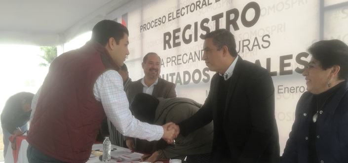 Crónica del Registro de Precampaña a Diputado Local de César Chávez Garibay