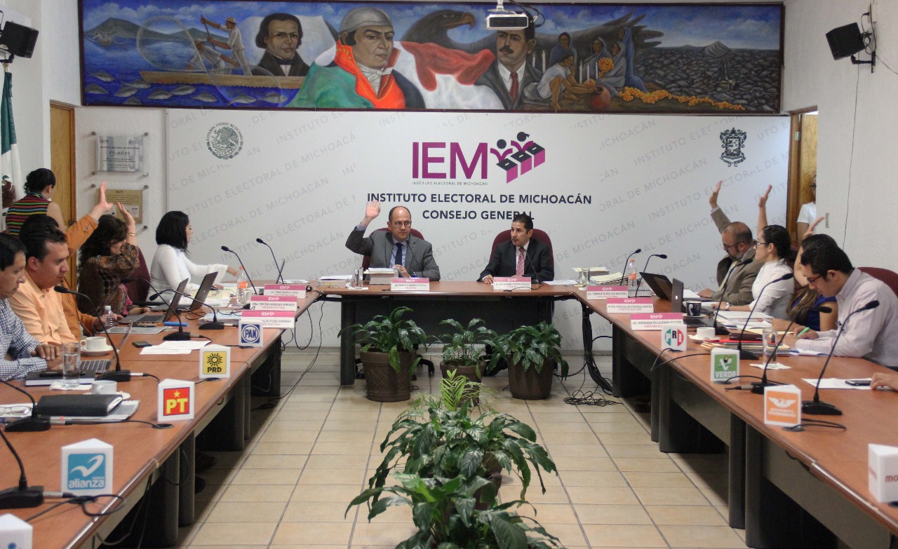 Cumplen 42 aspirantes a candidatos independientes con la fase del respaldo ciudadano