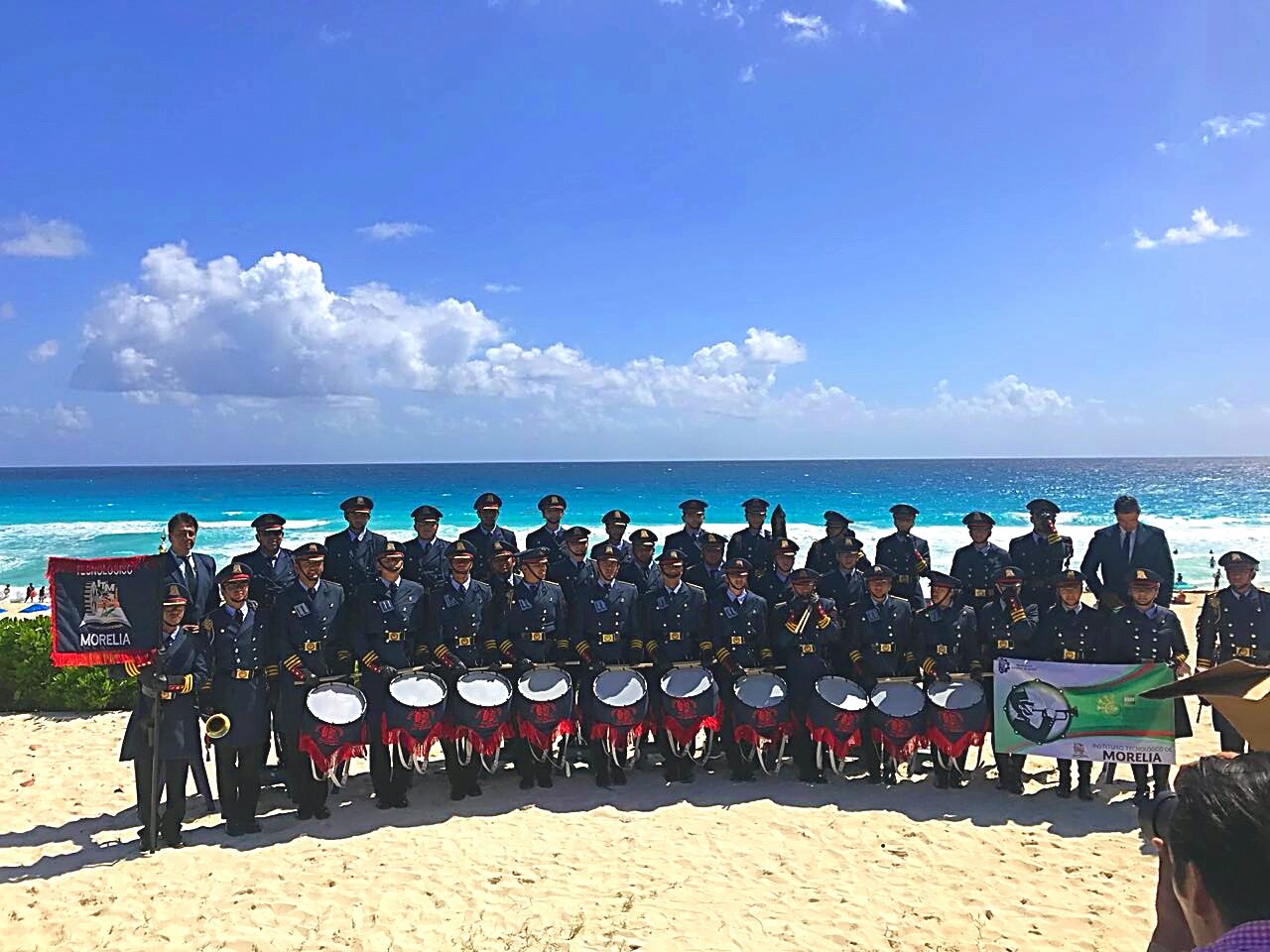 ESCOLTA Y BANDA DE GUERRA DEL ITM, DE LAS MEJORES DEL PAÍS