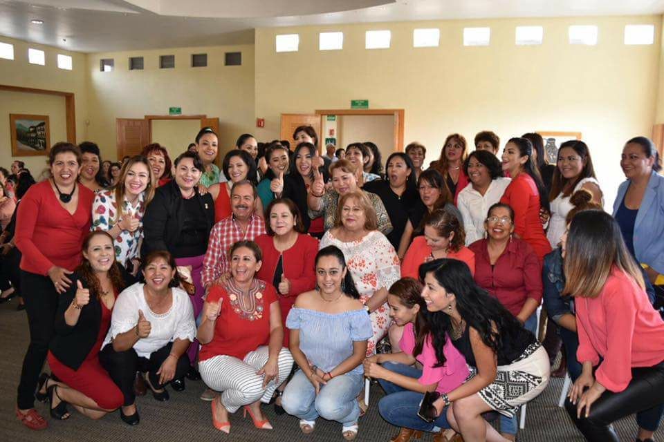 PARIDAD DE GÉNERO EN LA POLÍTICA ELECTORAL, UN AVANCE PARA EL PAÍS: VÍCTOR SILVA