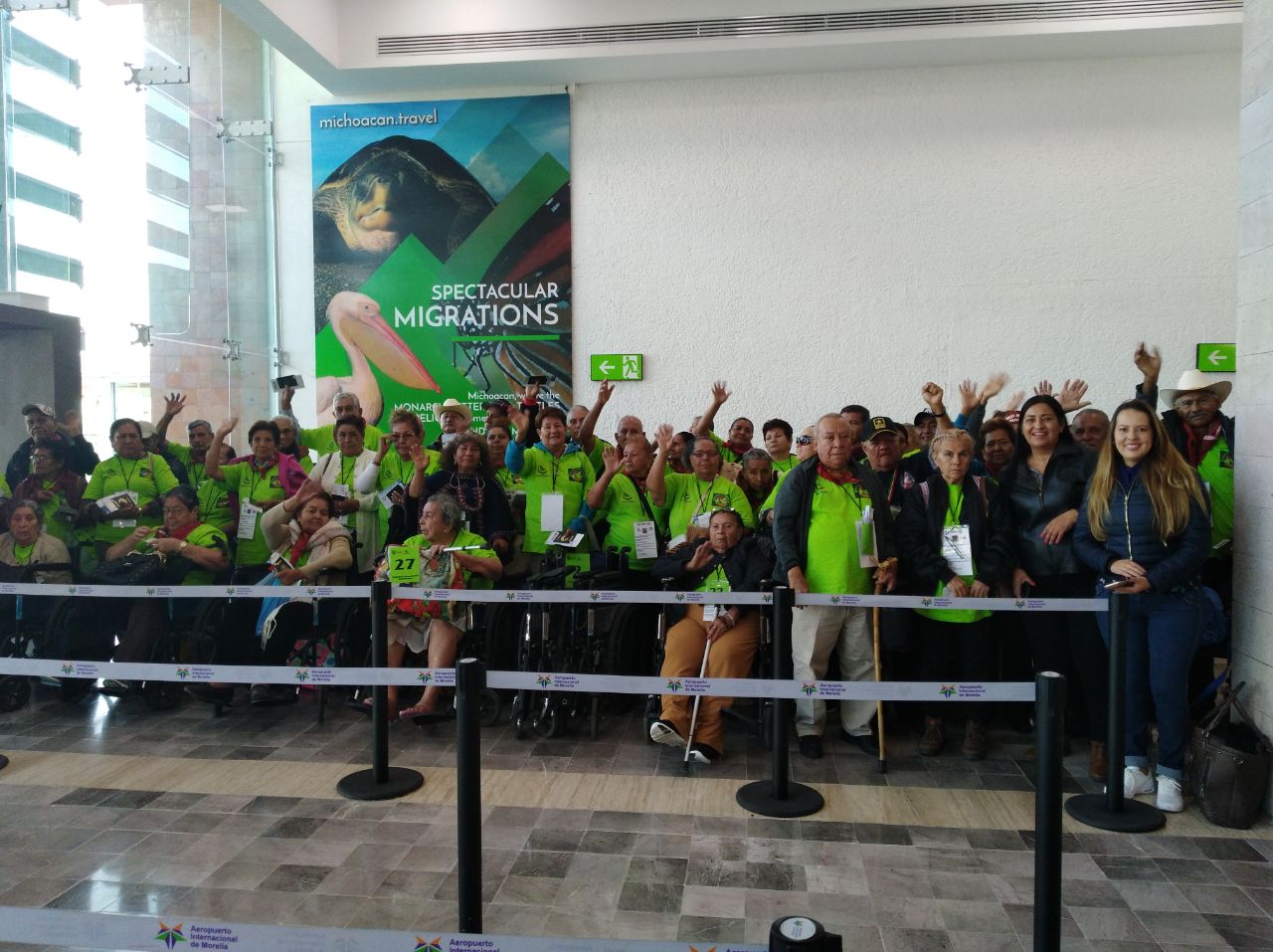 Llega a EU, segundo grupo de Palomas Mensajeras apatzinguenses