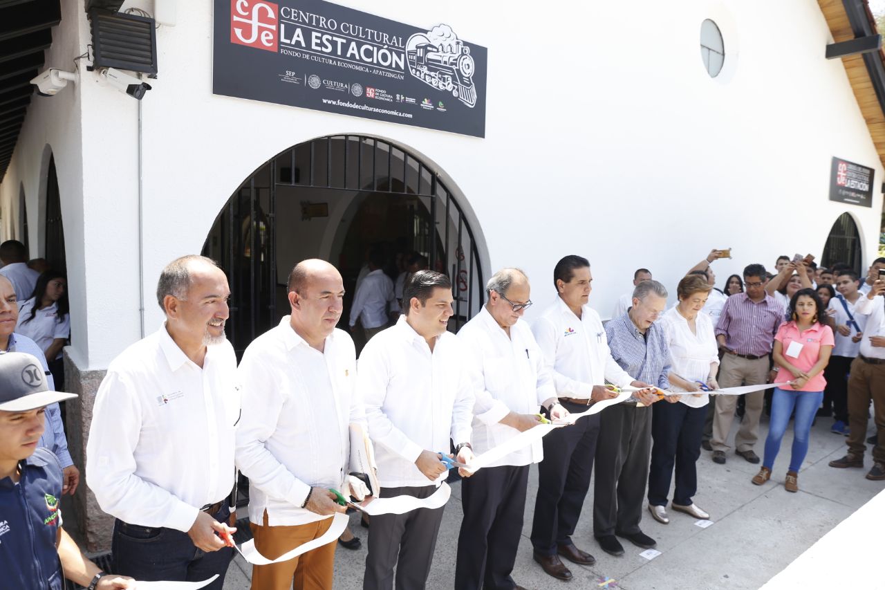Entregan Centro Cultural «La Estación» en Apatzingán para reconstruir tejido social