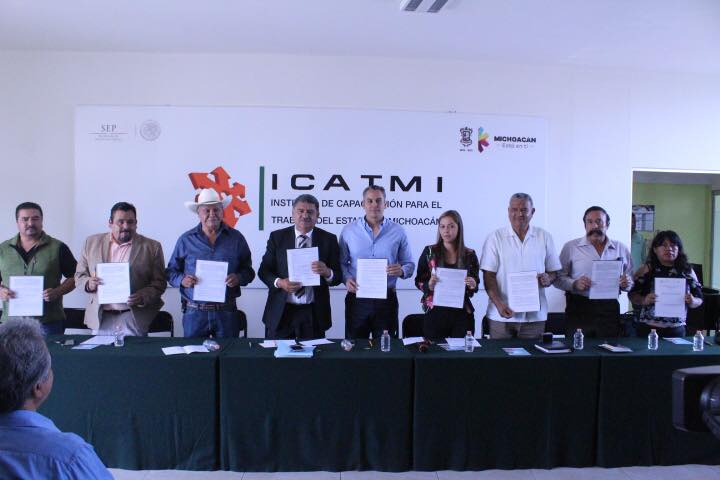 Icatmi, por renovar su oferta educativa y adaptarla a las necesidades de la IP