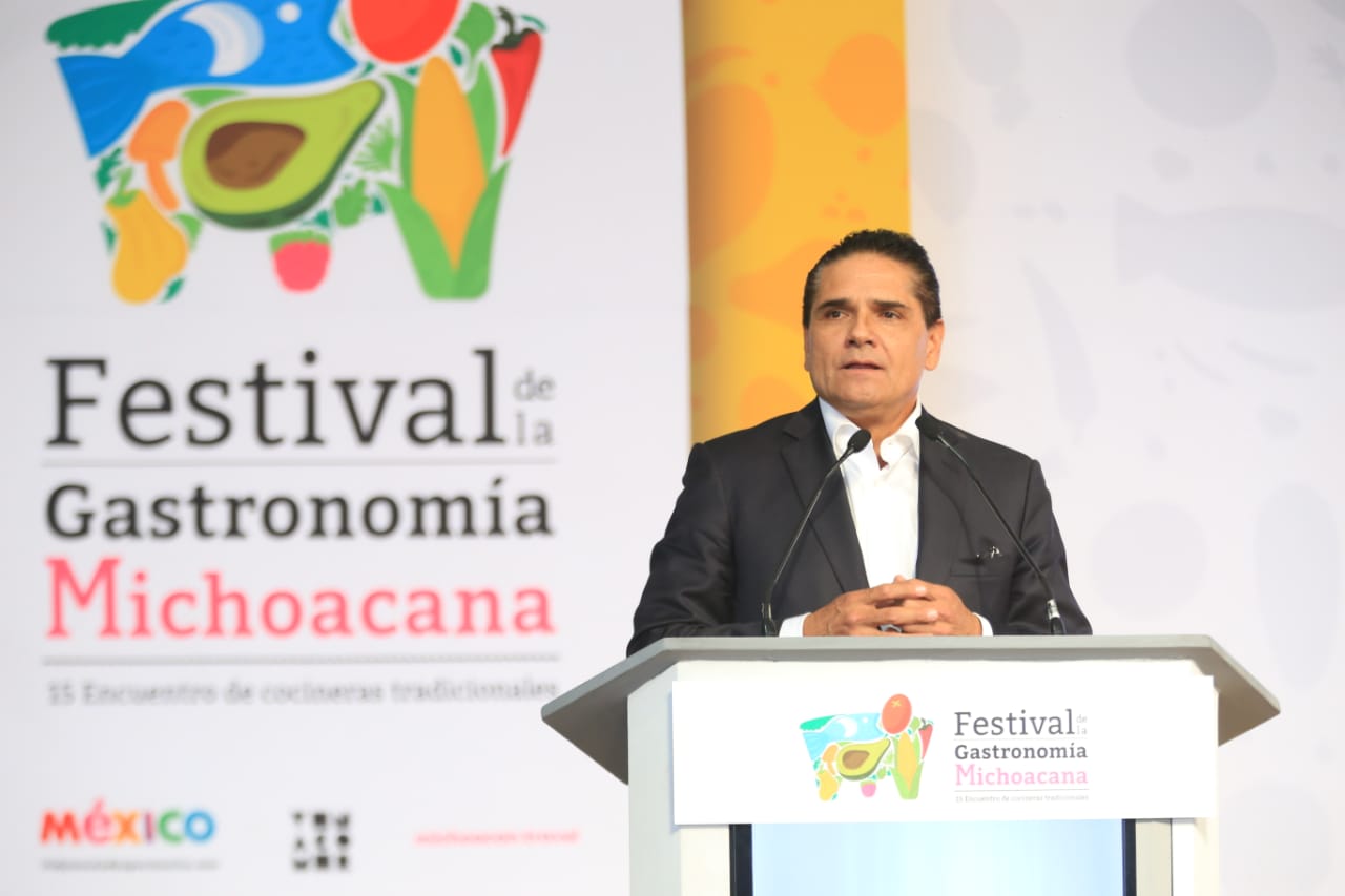 Inaugura Gobernador Festival de la Gastronomía Michoacana y 15o Encuentro de Cocineras Tradicionales