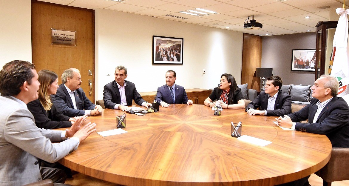 Evalúa Enrique Ochoa avances del trabajo electoral en Michoacán con candidatas, candidatos y dirigencia estatal del PRI