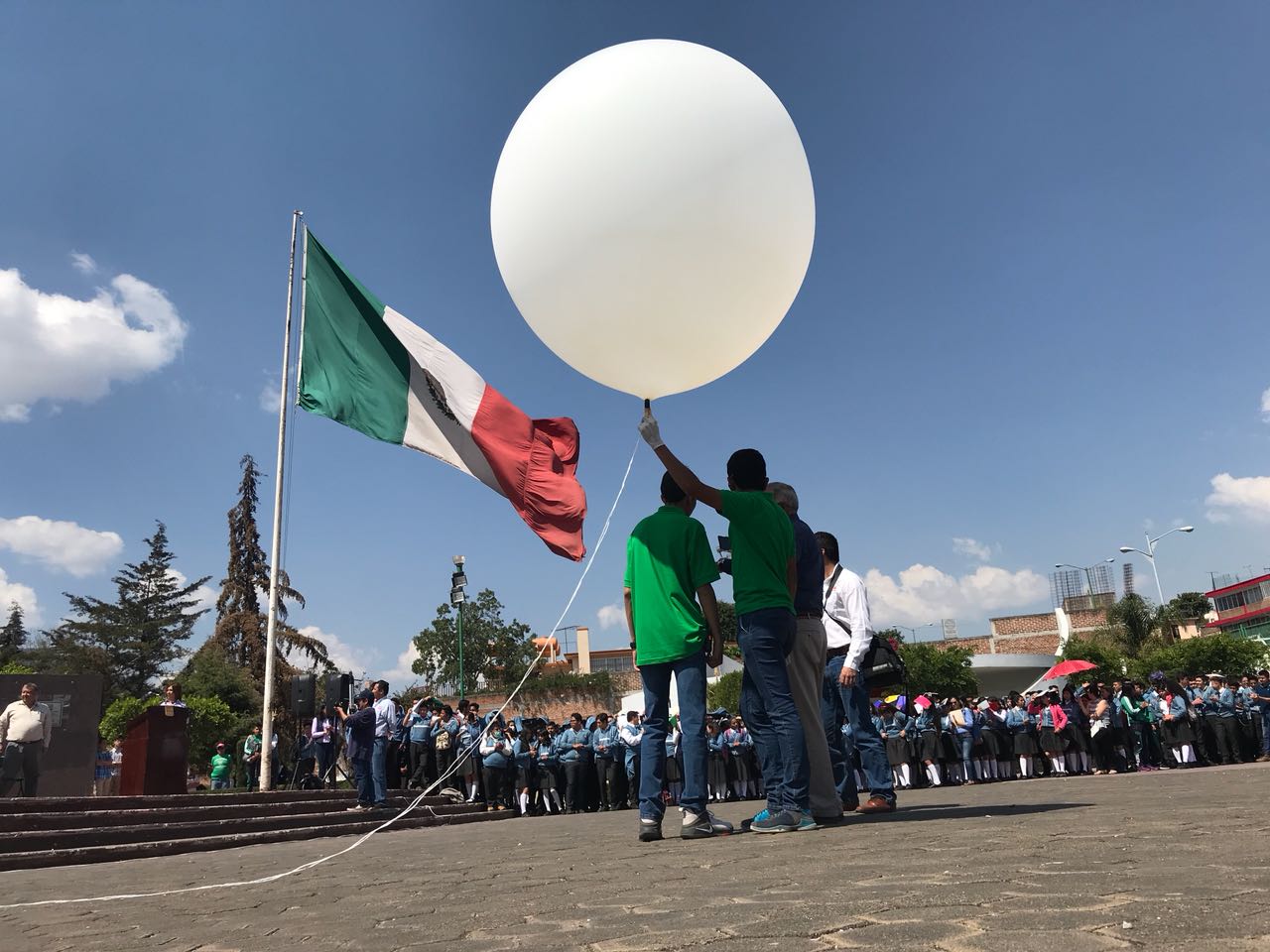 Lanzan en Ciudad Hidalgo el cuarto pico satélite michoacano