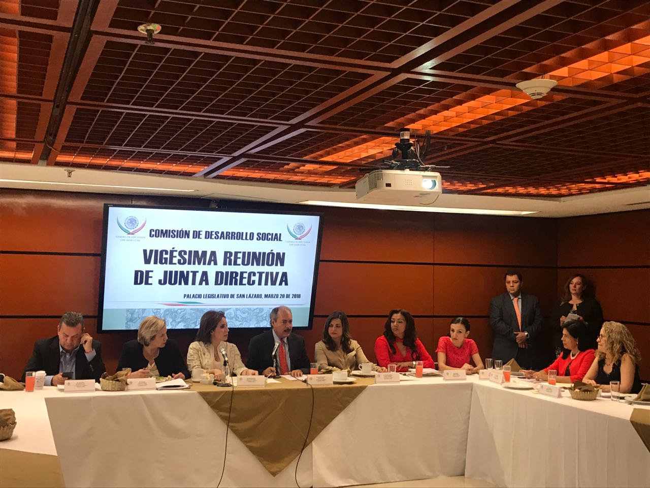 Aprueba la comisión de desarrollo social que preside Víctor silva diversos dictámenes a favor de los mexicanos