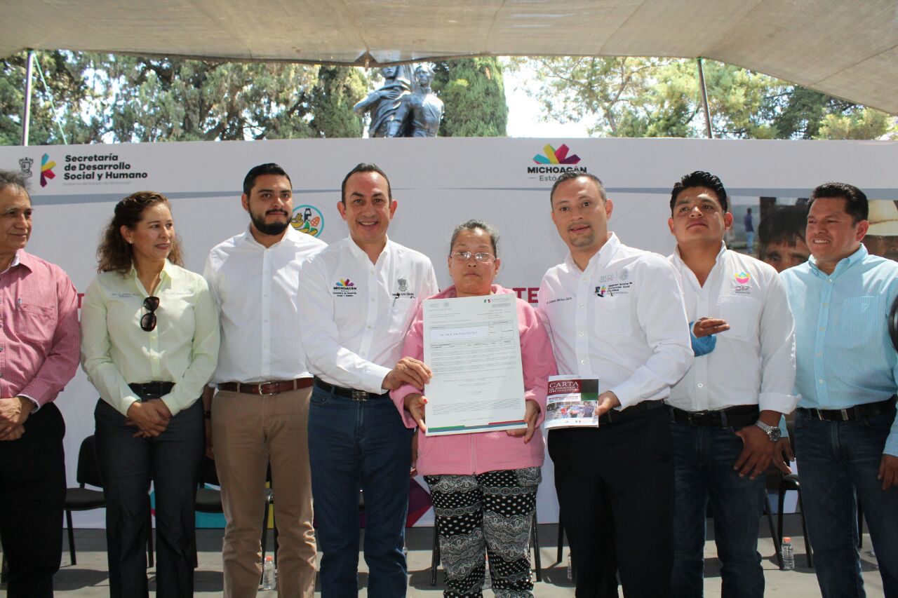 Entrega Sedesoh apoyos de Sí Alimenta