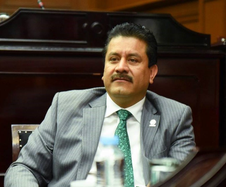 CNC en Michoacán factor de unidad en el PRI: Roberto Carlos López