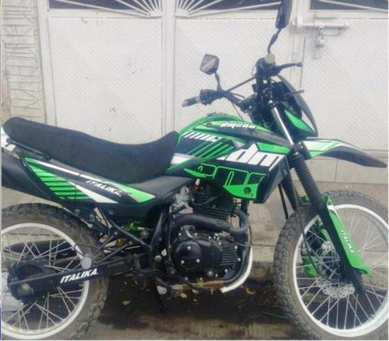 Detiene SSP a dos con arma en Zamora