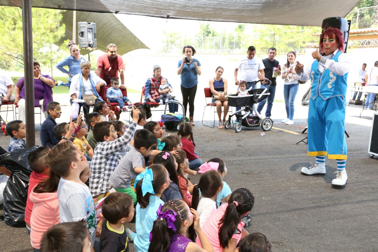 Festeja personal de la Dirección de Ayudantía Día del Niño y la Niña