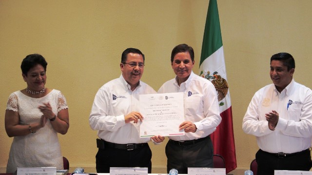 DIRECTOR GENERAL DEL TECNM RECONOCE AL ITM POR SU CALIDAD.