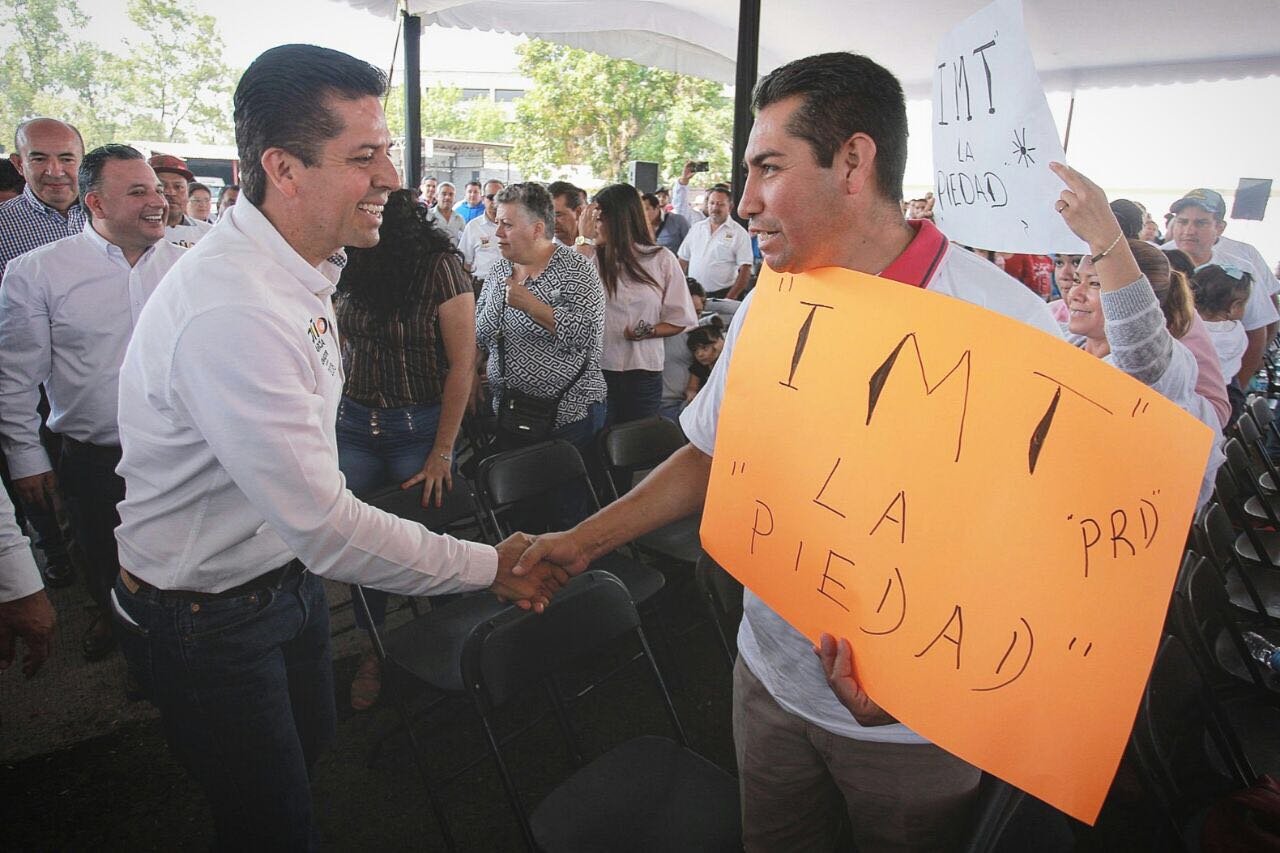 Transporte ecológico para Michoacán, plantea Toño García