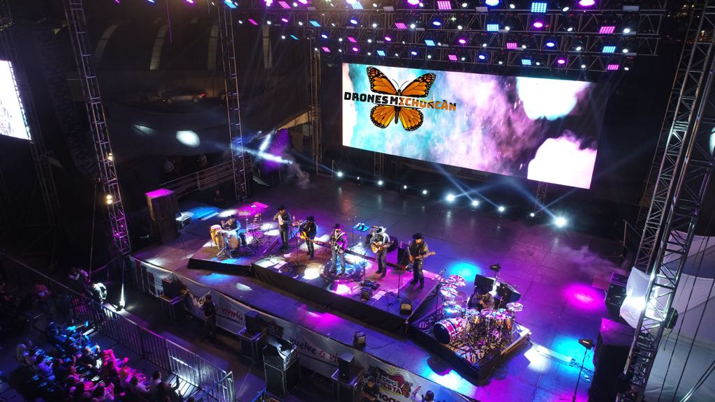 El romanticismo de Intocable invadió la Expo Fiesta Michoacán 2018