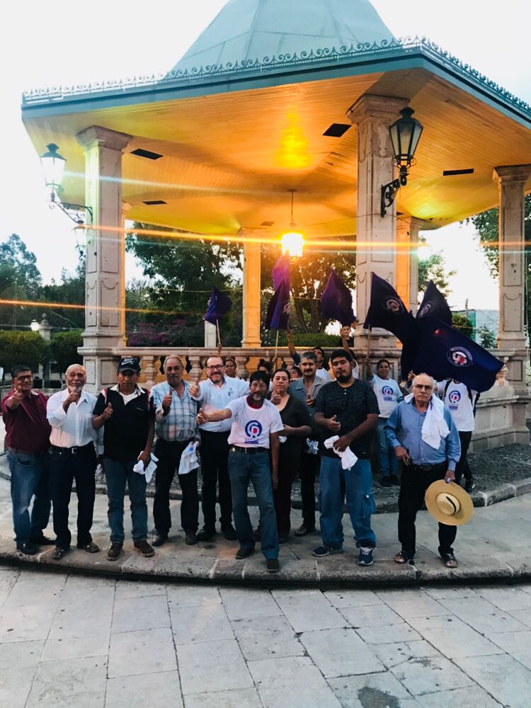 Respaldan habitantes de Santa María y el Centro de Morelia a Clovis rumbo a la diputación local