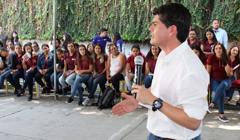 Toño Ixtláhuac Ofrece impulsar la Ley de Ocupación y de Empleo Nacional