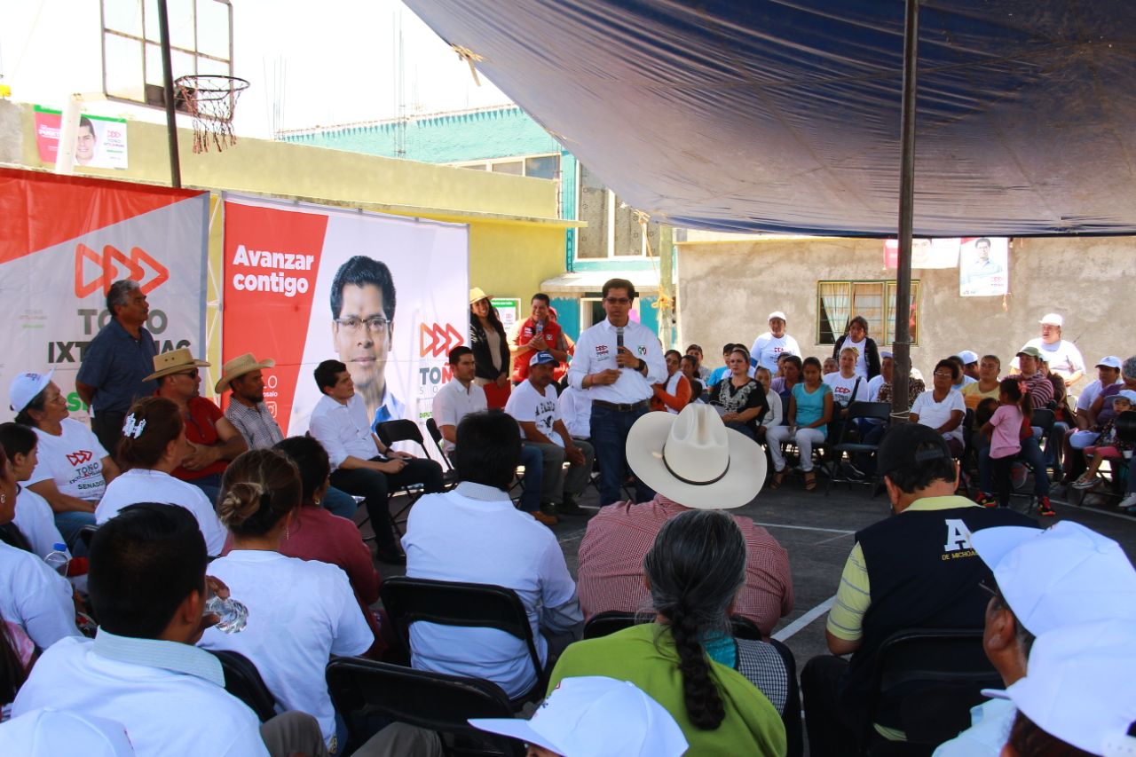 Las mamás son el corazón de México y Michoacán: Toño Sosa