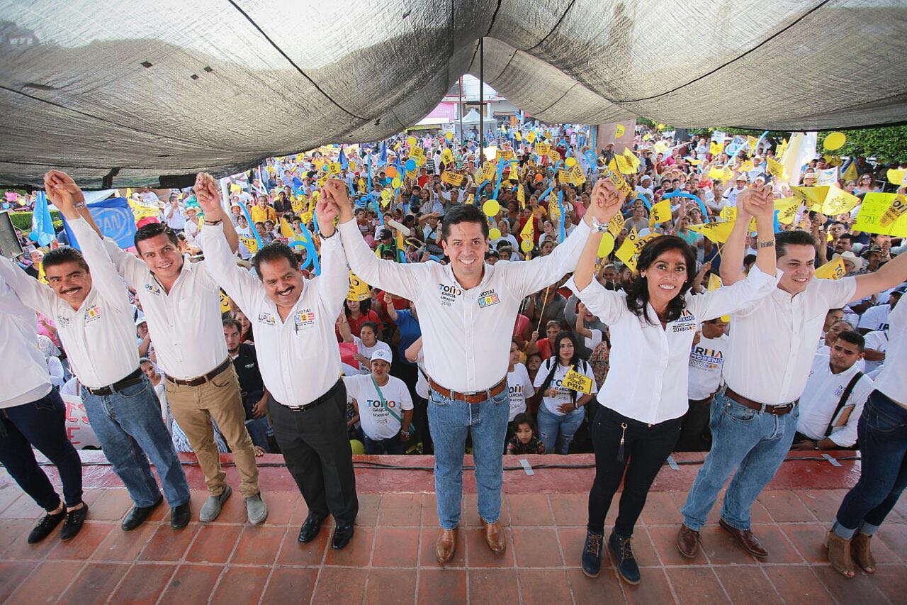 Con el Frente, desarrollo con justicia social, afirma Toño García