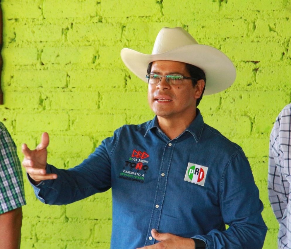 El PRI fuerte y unido, ganará las elecciones: Toño Sosa