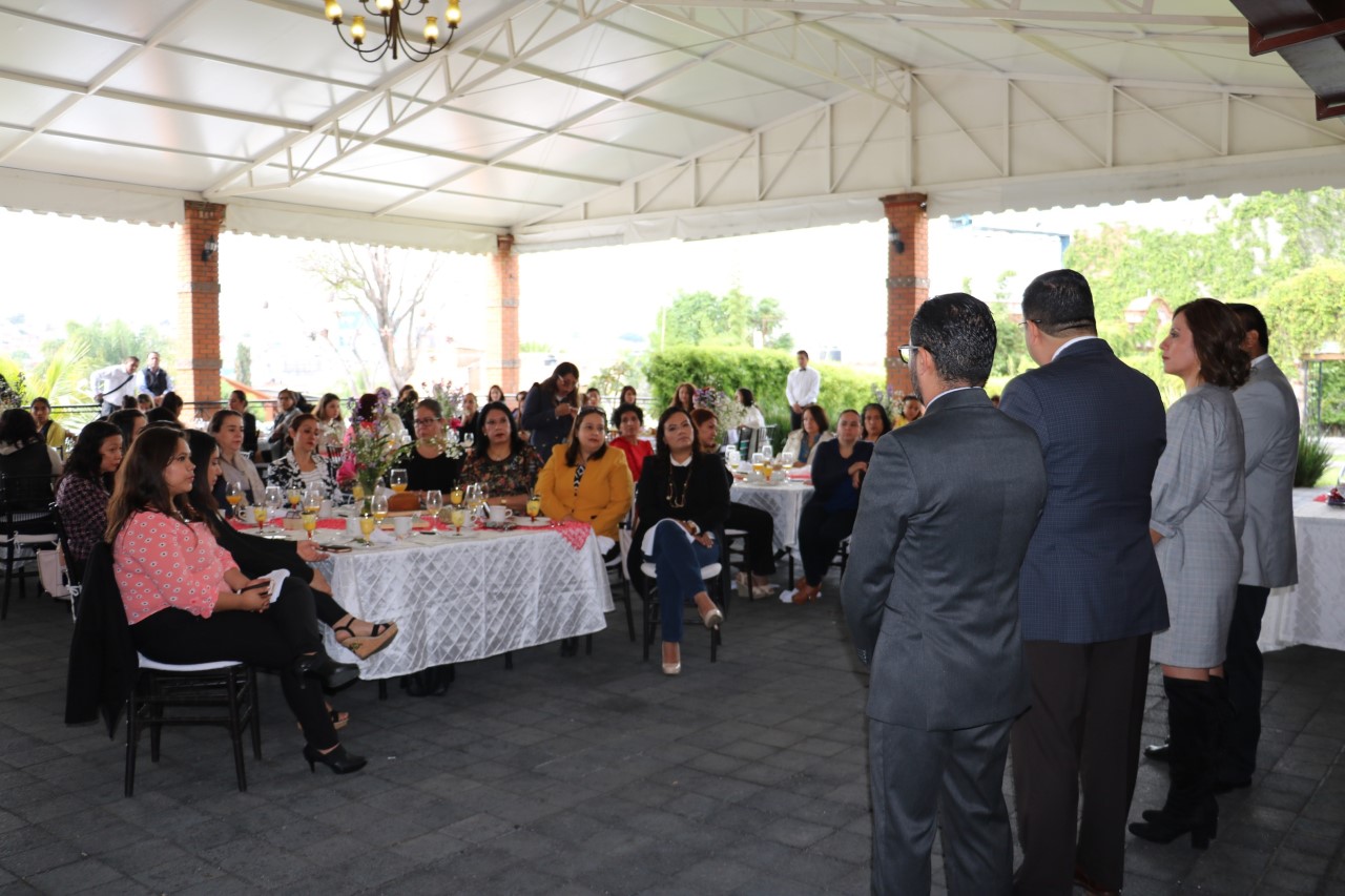 ITM FESTEJA A LAS MAMÁS