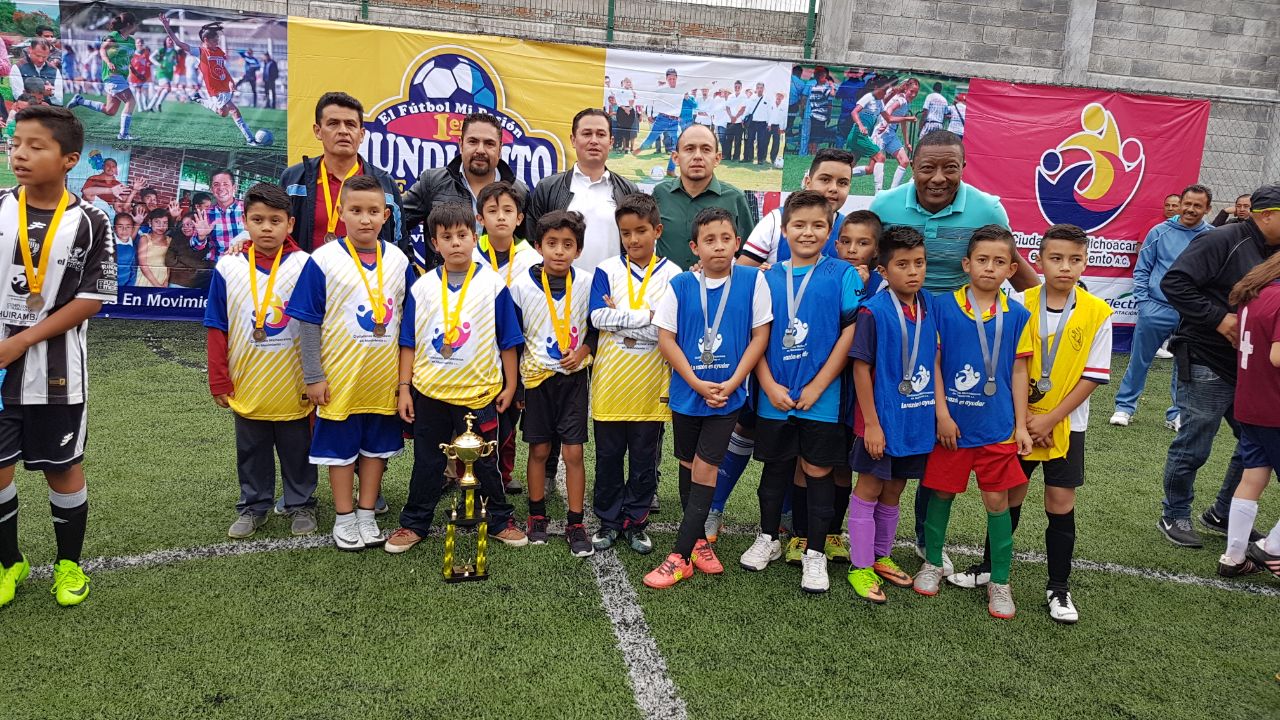 Mundialito de barrio puso en movimiento a Morelia