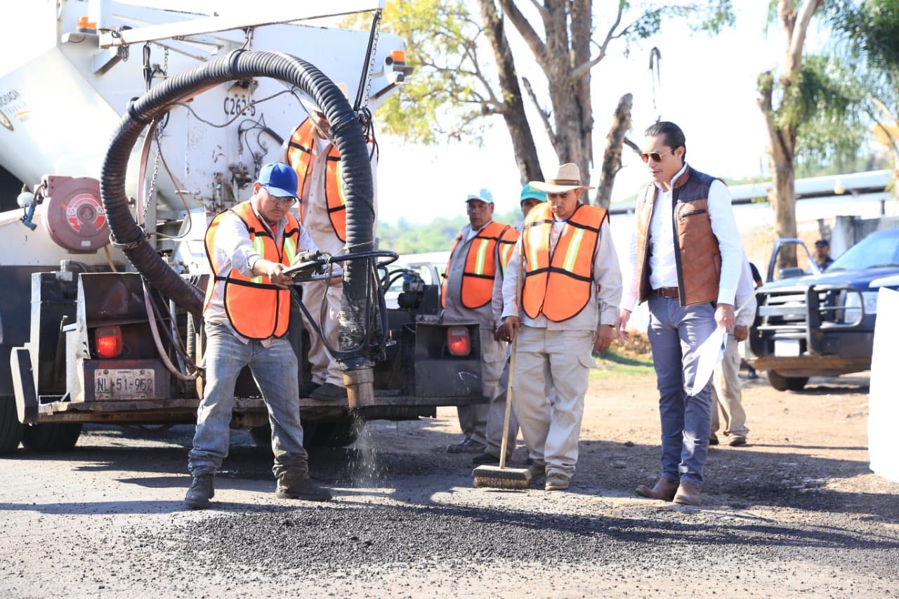 Más de 61 mil personas se beneficiarán con rehabilitación de carretera Huandacareo – Zináparo