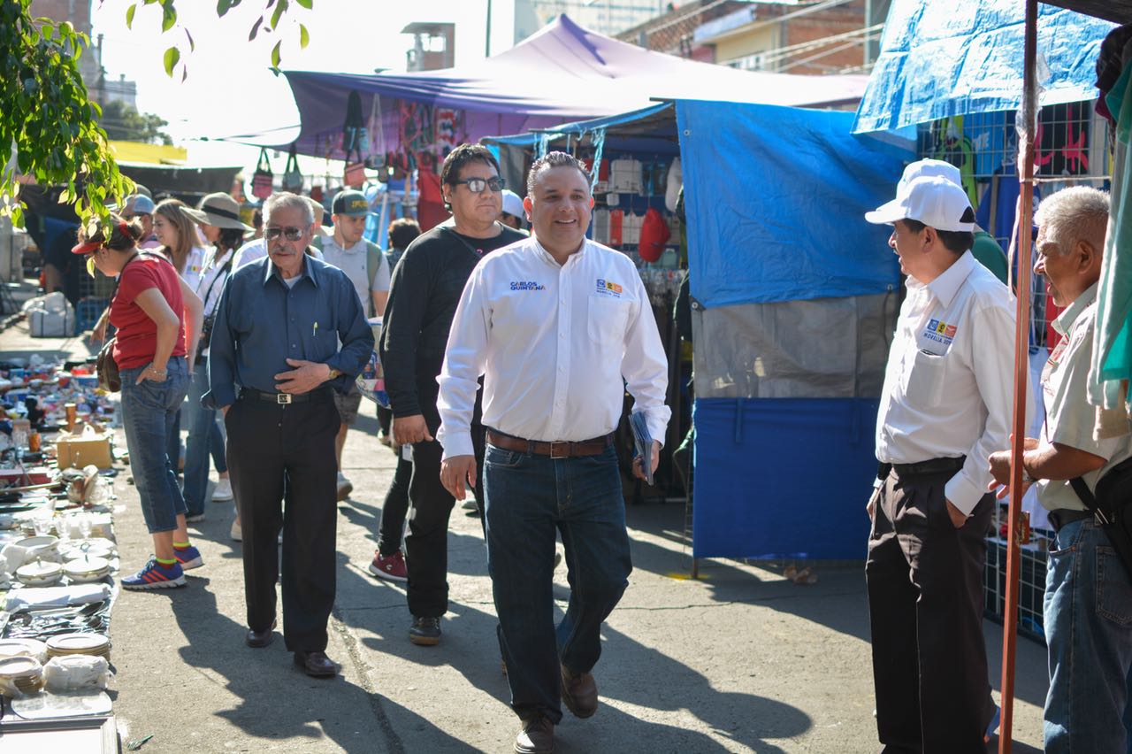 COMERCIANTES DEL TIANGUIS DEL AUDITORIO MUNICIPAL RESPALDAN A CARLOS QUINTANA COMO PRESIDENTE DE MORELIA